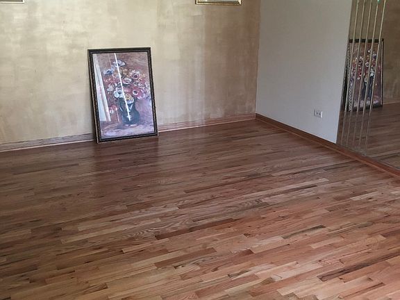 3rd image of 18W124 14th St #18W124