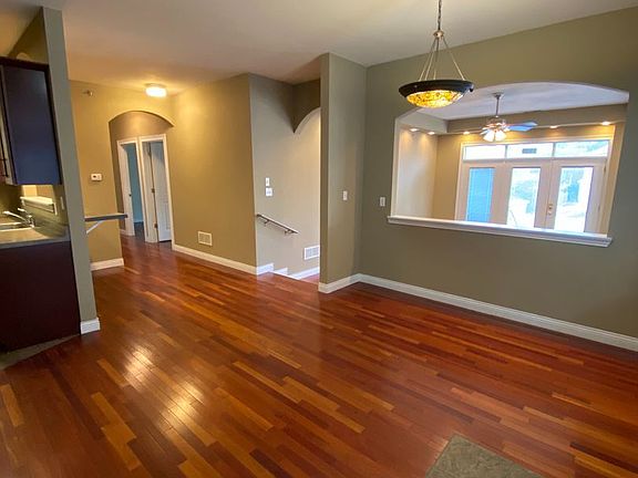 3rd image of 1407 Wilson Ave APT 100