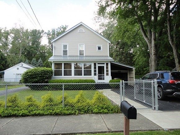 1st image of 211 Owego St