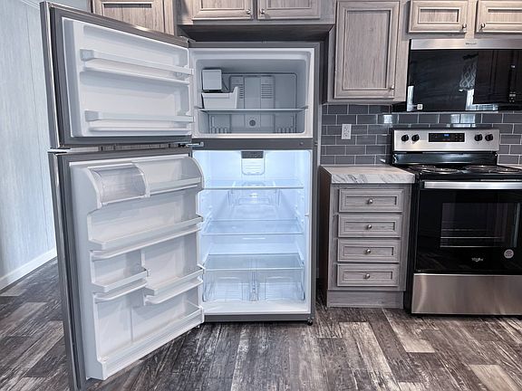 5th image of 5700 S Oakridge Dr #68