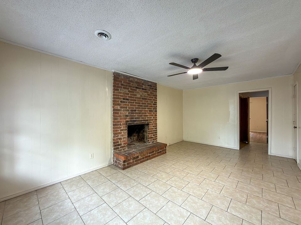 1st image of 414 N 39th St