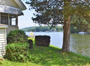 86 Shore Dr, Kinderhook, NY 12106