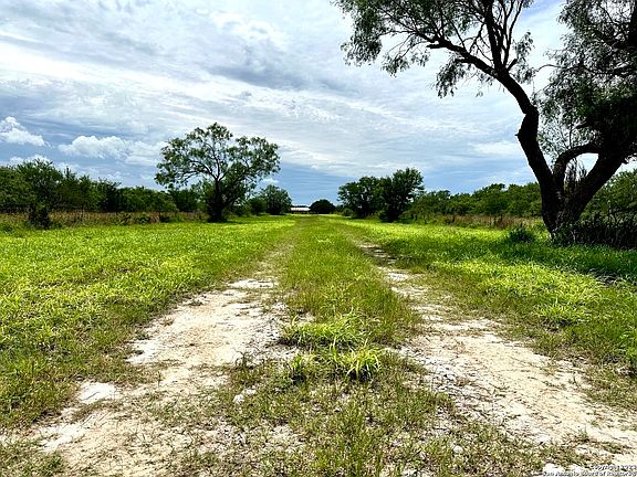 3rd image of 853 County Road 206