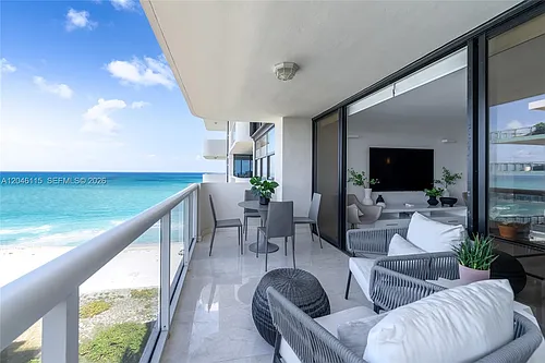 5757 Collins Ave Photo 1