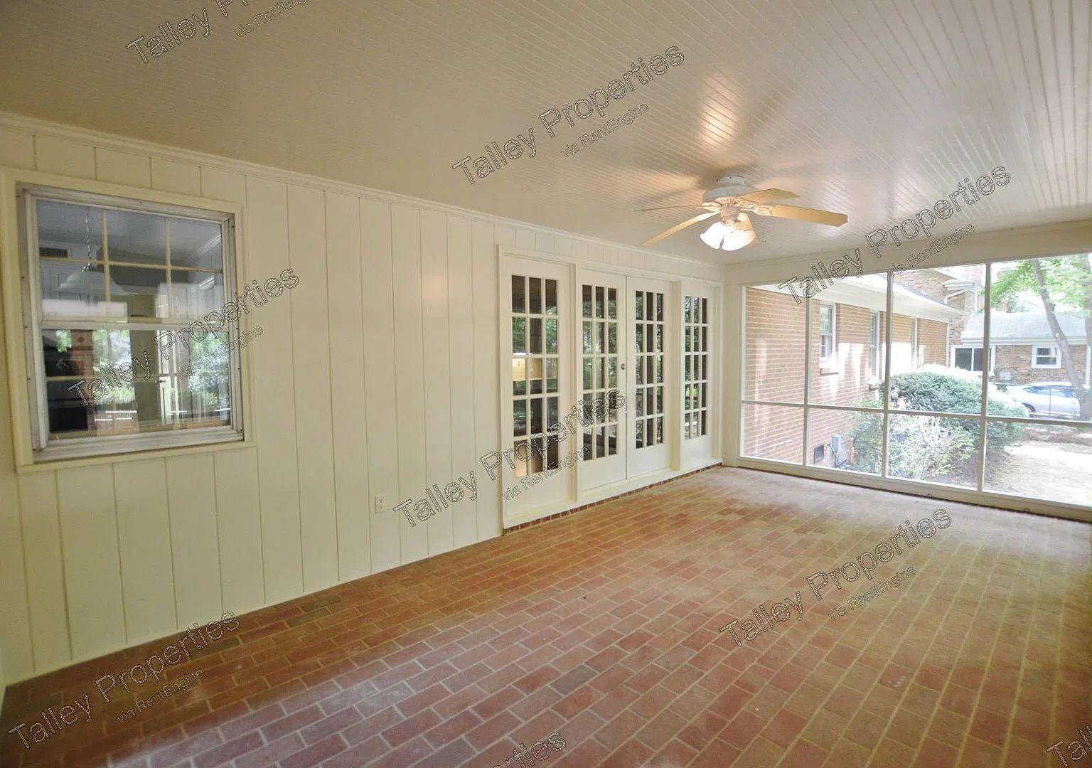 4 bed, 2.0 bath, 2114 sqft, $3,099 — Photo 4