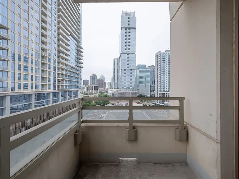 300 Bowie St #1201 — Photo 26
