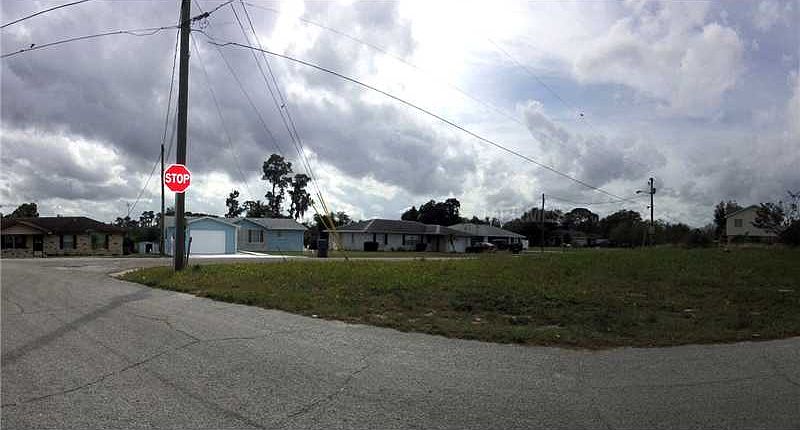 2nd image of 6718 Cypress Dr