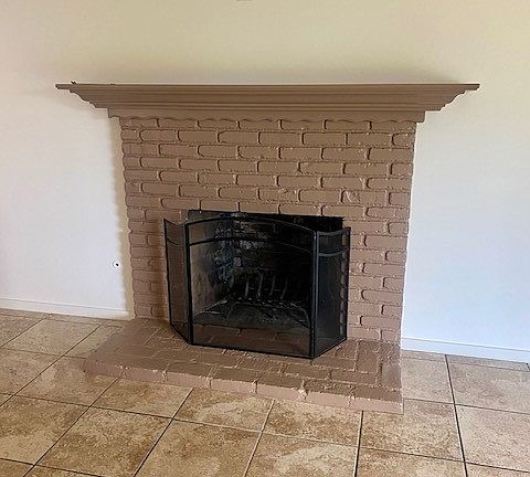 3rd image of 8792 De Ville Cir