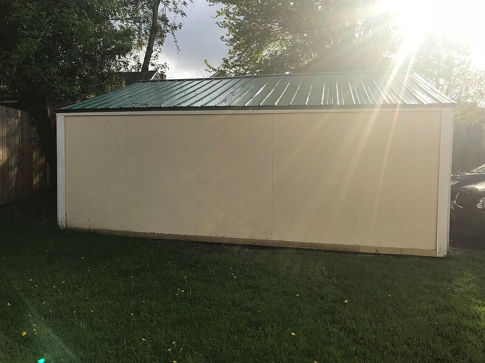 Side of garage