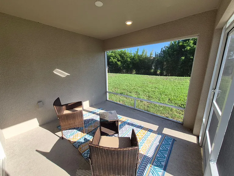 615 Bentley North Dr — Photo 21