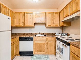 1342 W Wyomissing Blvd #52L, Reading, PA 19609