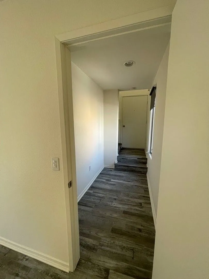 Building Photo - 1601 Kettner Blvd #30