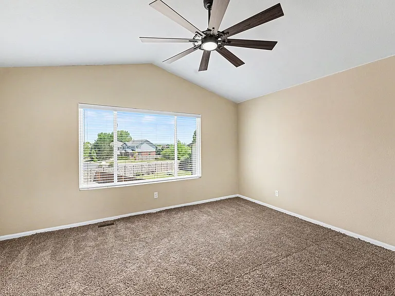 19209 E Dickenson Dr — Photo 14