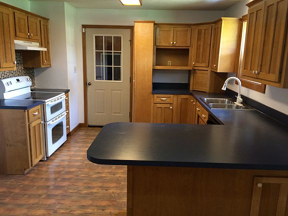 5th image of 375 Mount Zion Ln