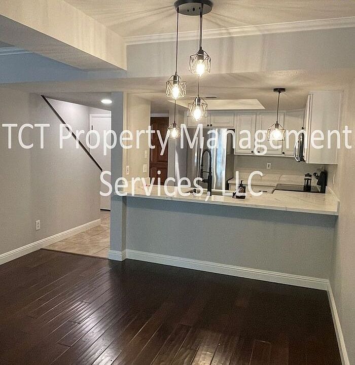 1st image of 122 S Hardy Dr APT 46