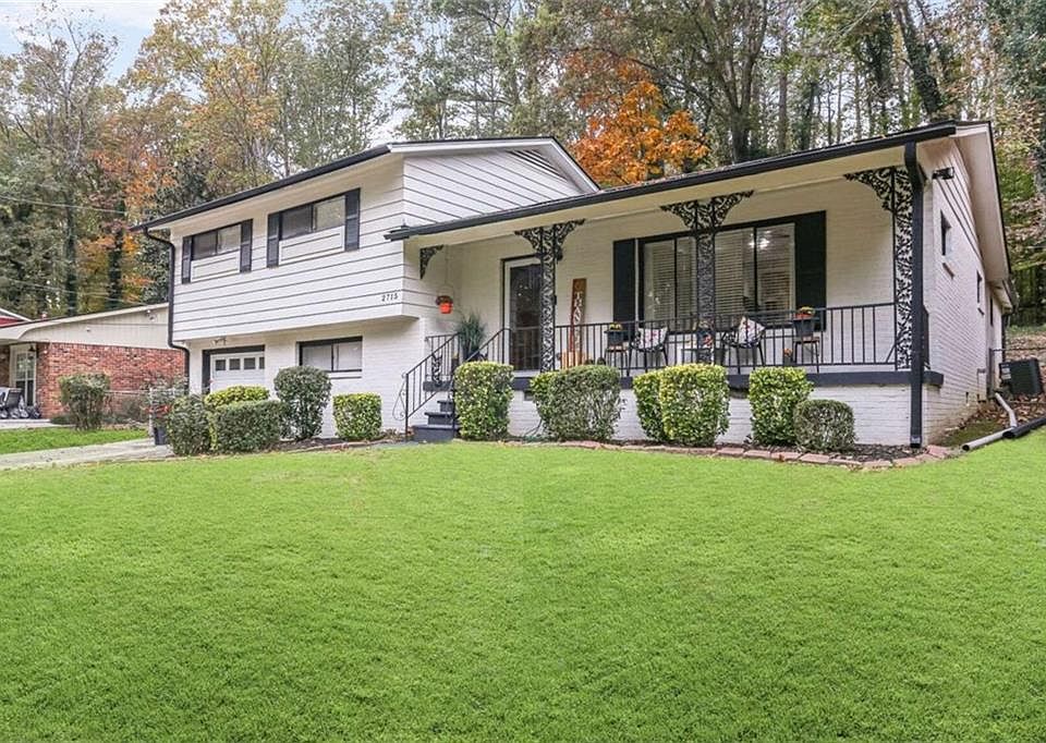 1st image of 2715 Riggs Dr