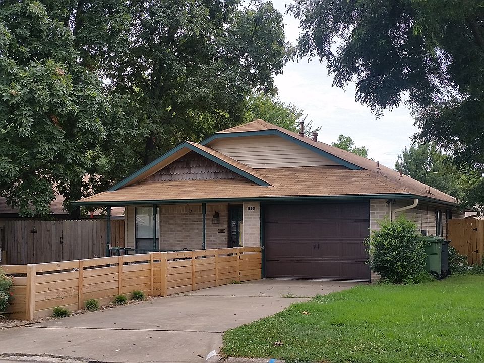 1st image of 1404 W Centennial Dr