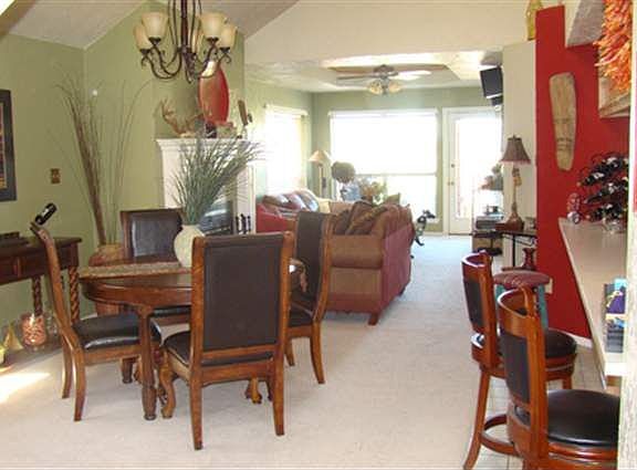 2nd image of 507 NW Fairway Villa Pl APT 2