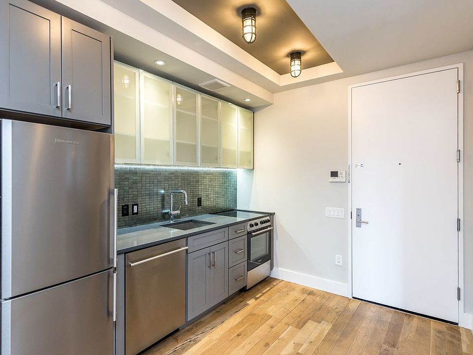 1st image of 185 Leonard St #11F