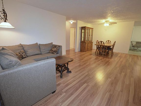 4th image of 8750 SW 92nd St Unit D