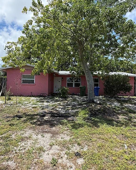 1st image of 2509 25TH AVENUE W