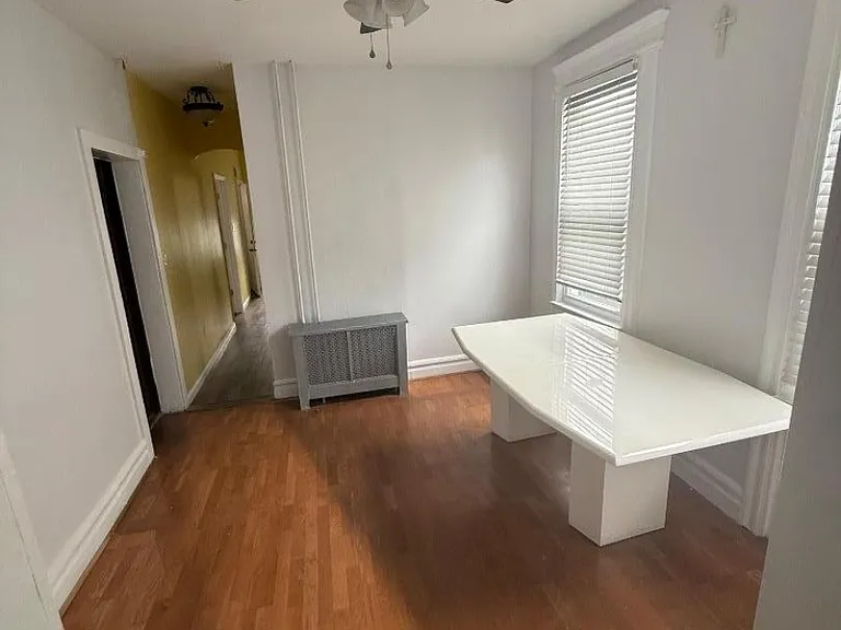 138-140 Stuyvesant Ave #1F — Photo 5