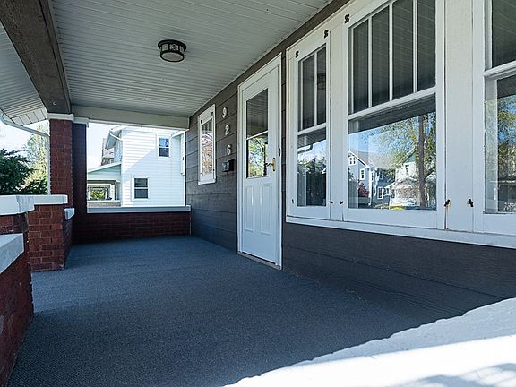 3rd image of 926 & 930 Rogers St