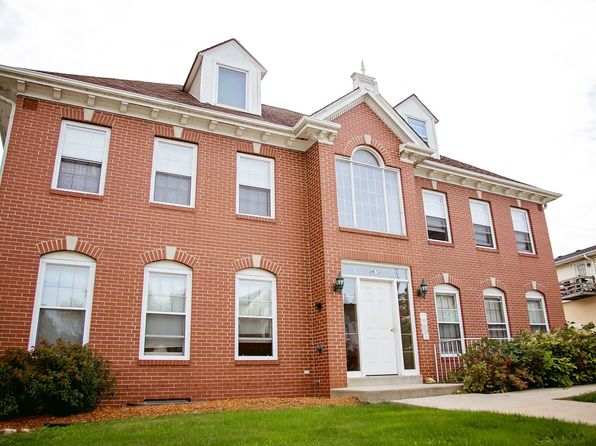 465-473 W Grand Ave #18