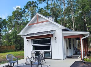 75 Florida Pl, Freeport, FL 32439