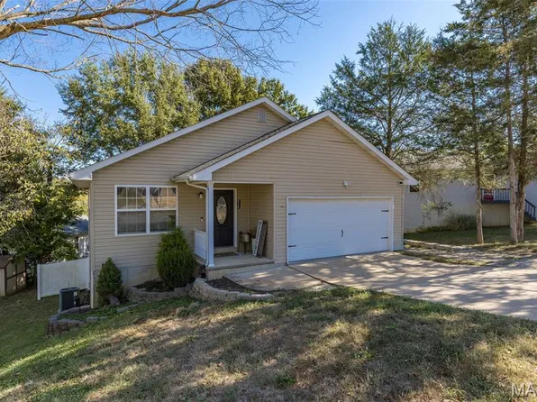 2113 Meadow Brook Dr, De Soto, MO 63020