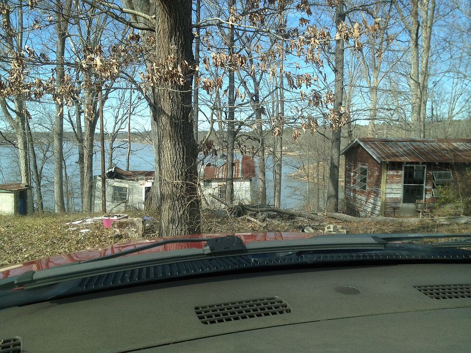 2nd image of 164 S Ruth Walker Rd