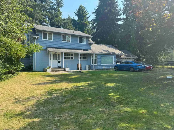 22034 124th Ave, Maple Ridge, BC V2X 4J2