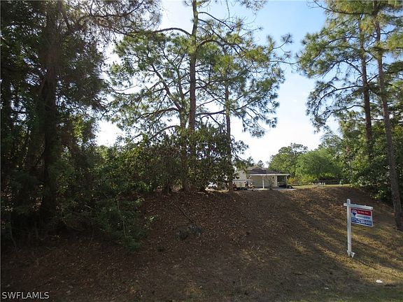 5th image of 401 Richmond Ave N