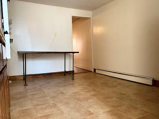 Rented by Hillel Realty Group | media 9