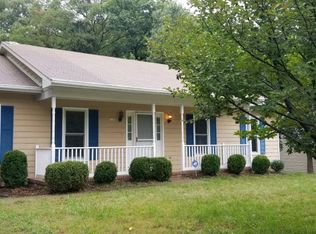 305 Bowen Dr, Fredericksburg, VA 22407