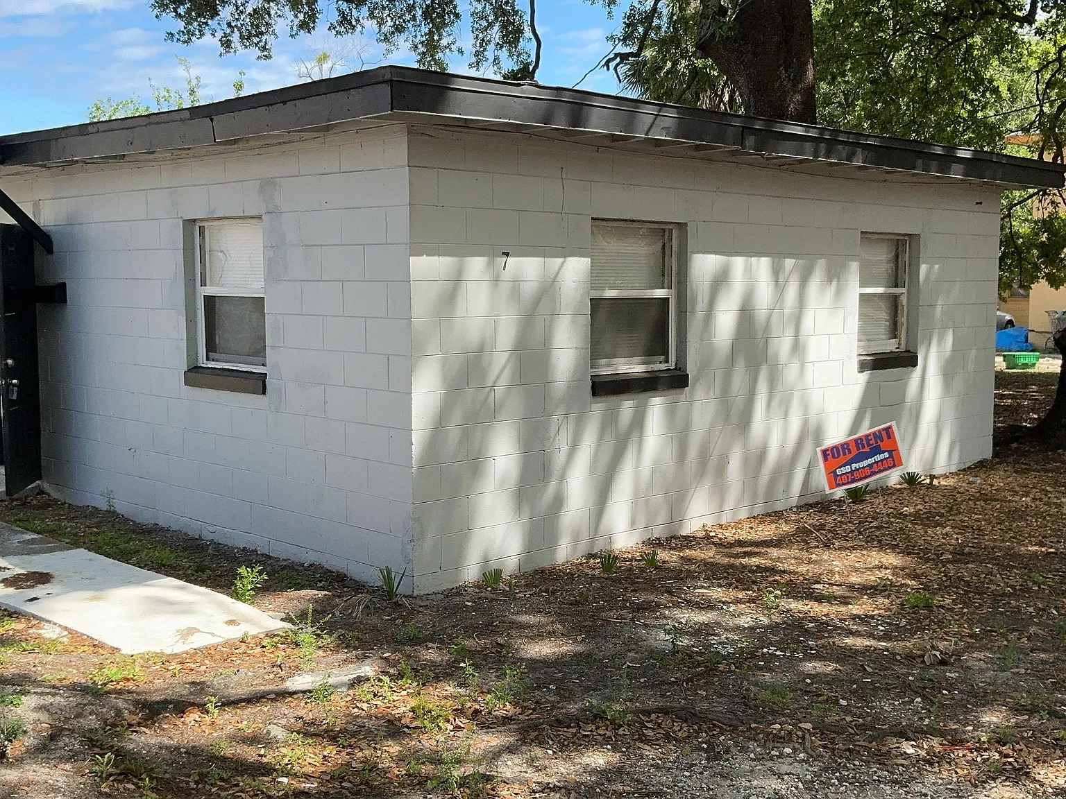 2 bed, 690 sqft, $1,200 — Photo 2