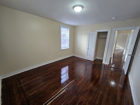 4th image of 34 Hotchkiss St #C66