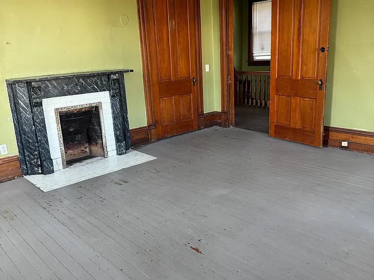 312 N 3rd St — Photo 23