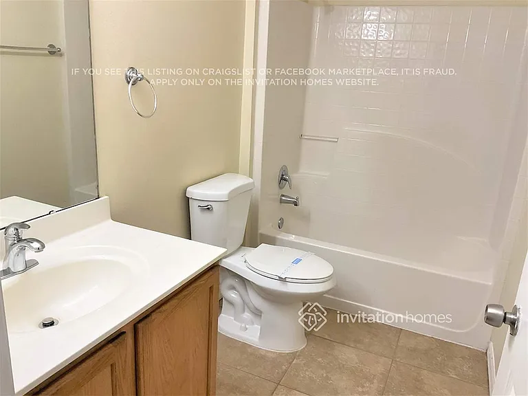 233 Pleasant Gardens Dr — Photo 20
