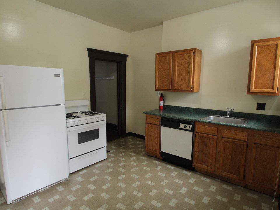 1st image of 48 W Patterson Ave