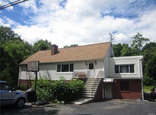 75 Walnut St, Blauvelt, NY 10913