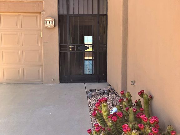 3rd image of 678 W Calle De La Pelotita