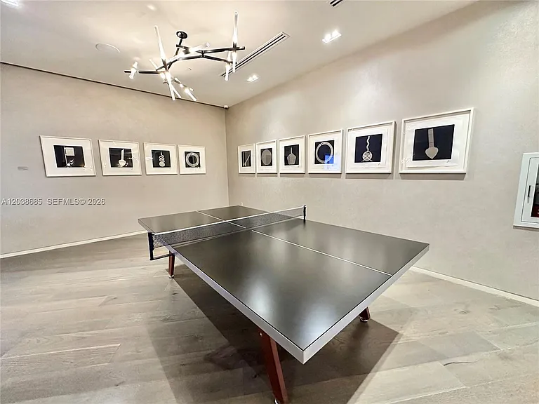 650 NE 32nd St #1404 — Photo 42