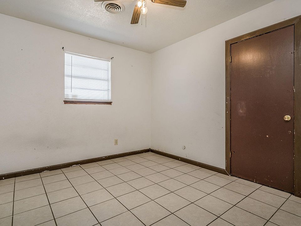 1st image of 1717 S Meredith Ave