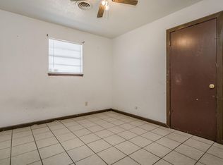 1717 S Meredith Ave, Dumas, TX 79029