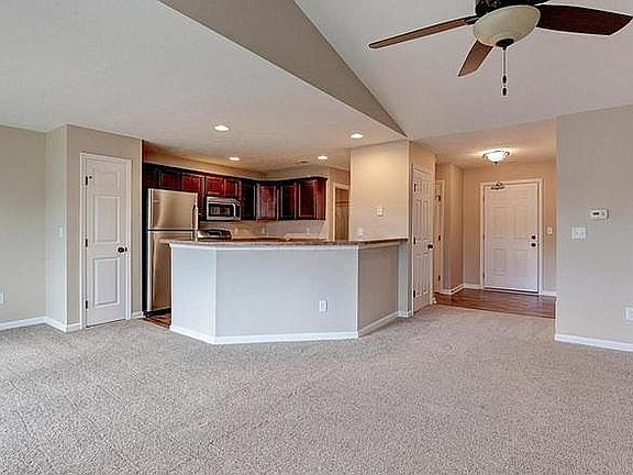 4th image of 3429 Fishinger Mill Dr