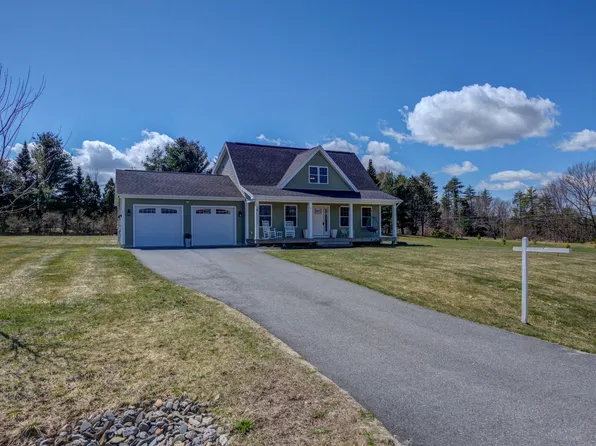 7 Dartmouth Place, Windham, ME 04062
