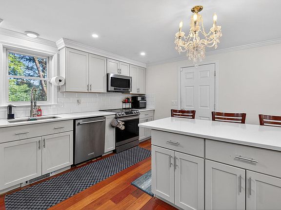 4th image of 48 Nottingham Circle
