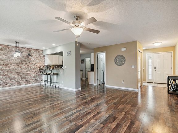 5th image of 4420 Saratoga Ct