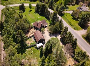 41 Allensville Rd, Huntsville, ON P0B 1M0